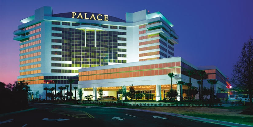 hotels near commerce casino